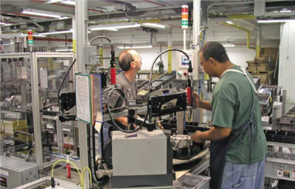 Manufacturing Capabilities | Hilliard Corp Hilliard employees at work